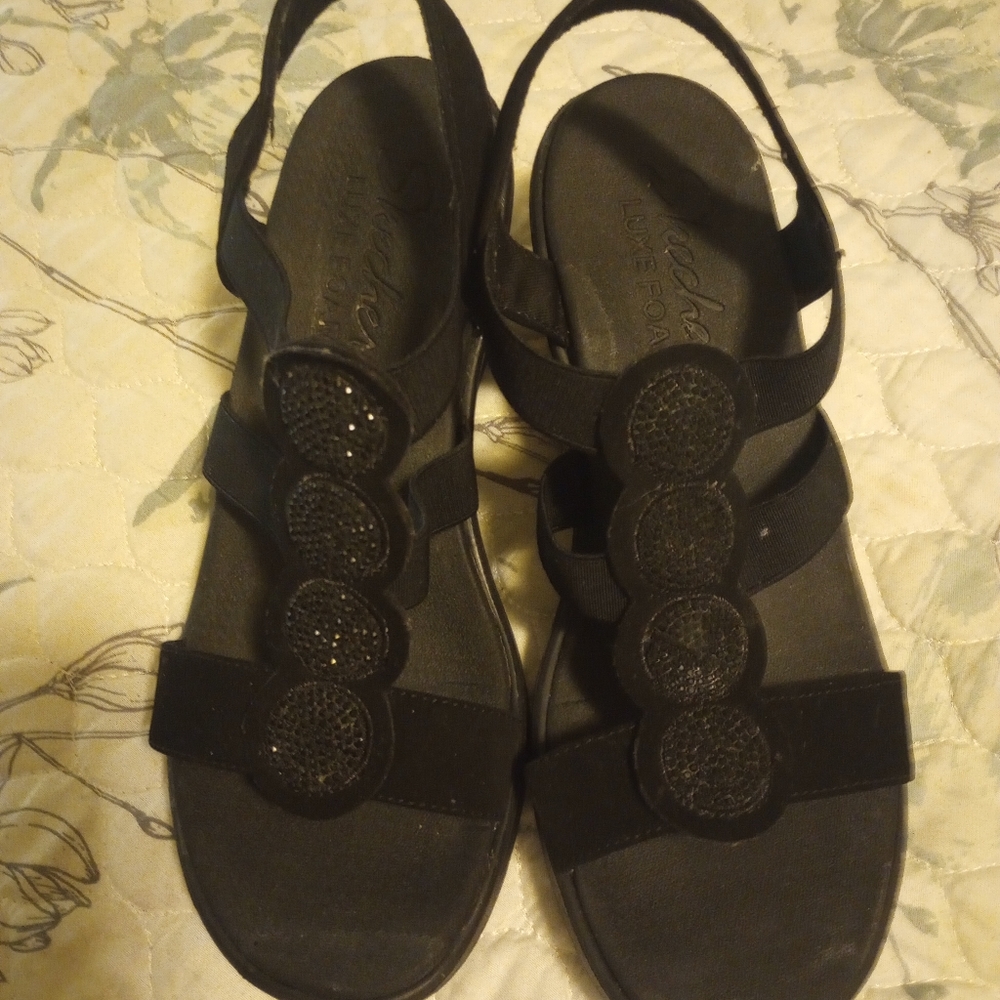 Skechers Luxe Foam Wedges Size 8.5
